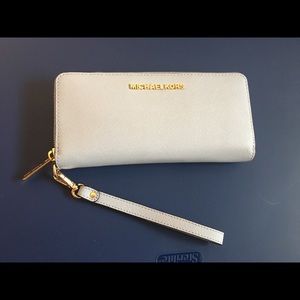 Michael Kors zip around wallet